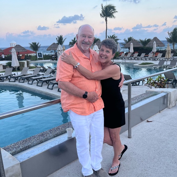 Meet your Posher, Chris - Picture 3 of 4